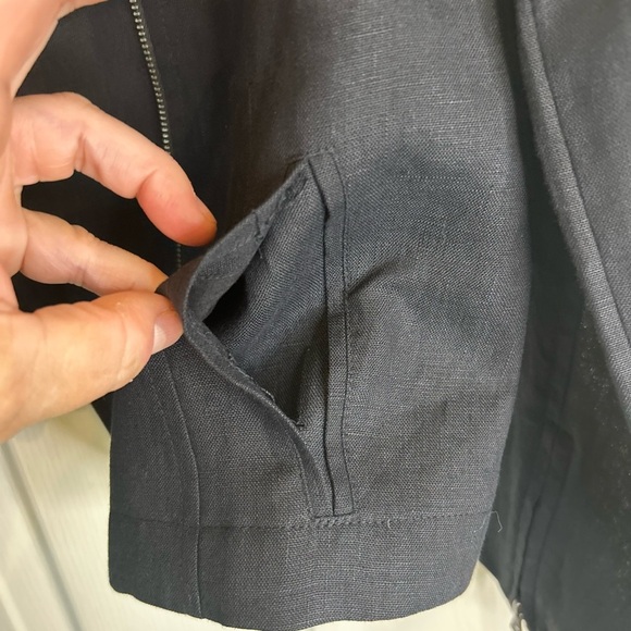 💙”Talbots” Women's Dark Navy 100% Linen Zip Front Jacket w/ Pockets Size 8P💙 - Picture 8 of 16